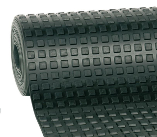 Gumová podlahovina so štvorčekovým dezénom šírka 1,5 m hrúbka 8 mm